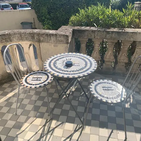 Ξενοδοχείο Beausoleil 2*