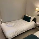 Hotell Beausoleil Montélimar
