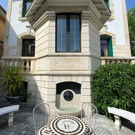 Hotel Beausoleil Montélimar